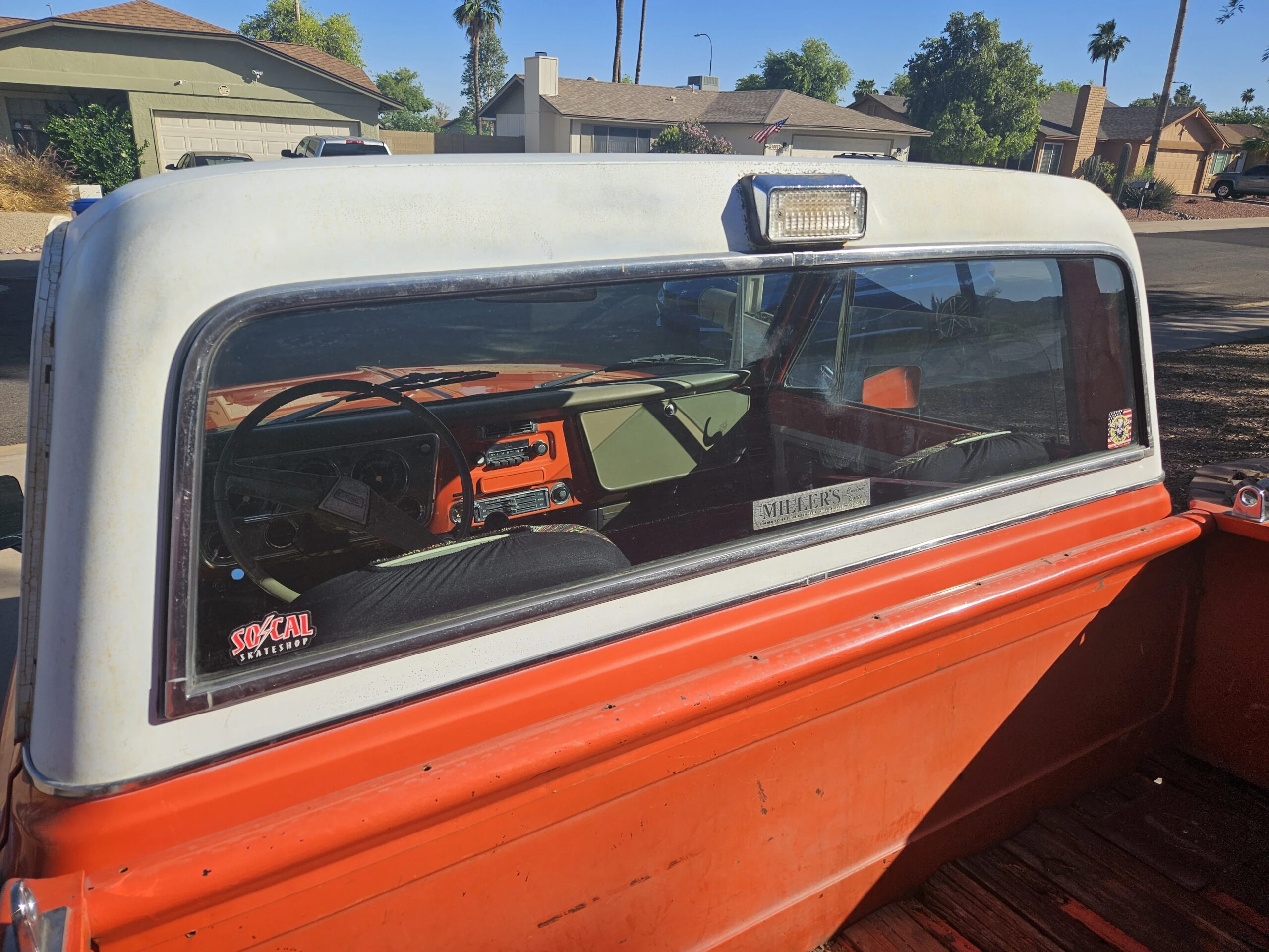 Gmc-Ck-3500-1972-Orange-Beige-11