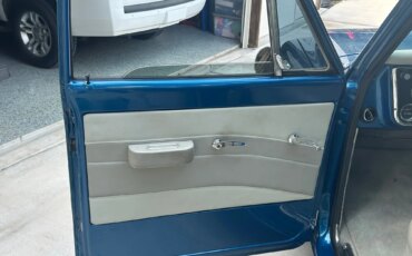 Gmc-Custom-1968-Blue-Blue-14