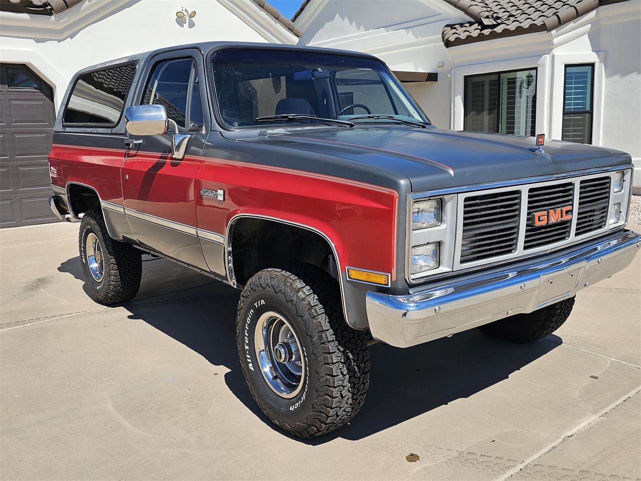 Gmc-Jimmy-1987-Red-and-Silver-Light-Grey-2