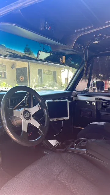 Gmc-Jimmy-4wd-1986-Black-Black-14