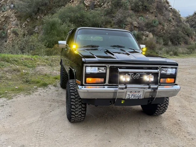 Gmc-Jimmy-4wd-1986-Black-Black-25