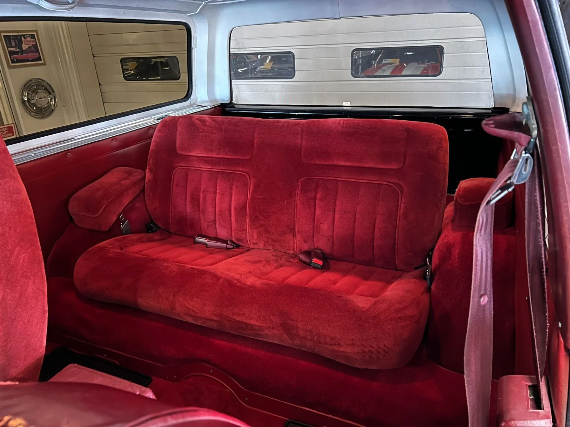 Gmc-Jimmy-4wd-1988-Black-Burgundy-14