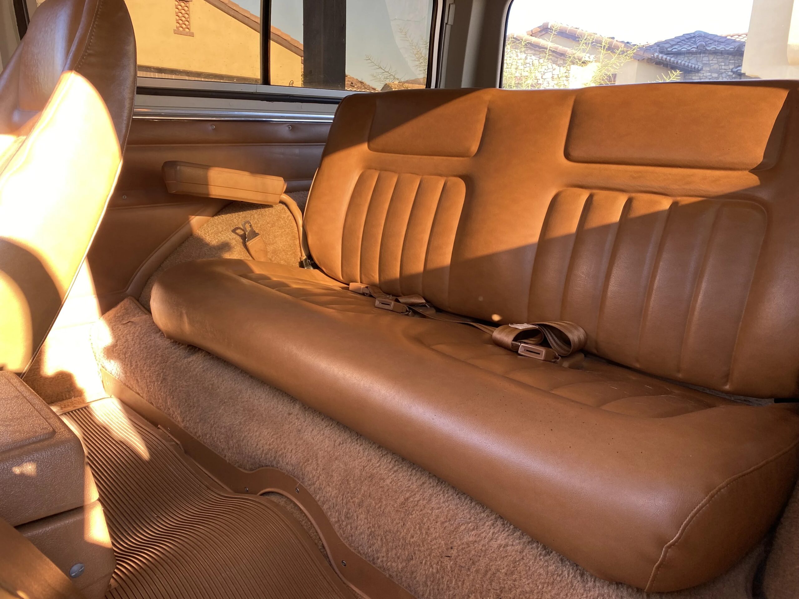 Gmc-Jimmy-4wd-1988-Brown-Beige-1