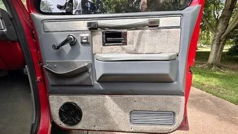 Gmc-Jimmy-4wd-2-door-1989-Red-Gray-12