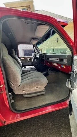Gmc-Jimmy-4wd-2-door-1989-Red-Gray-5