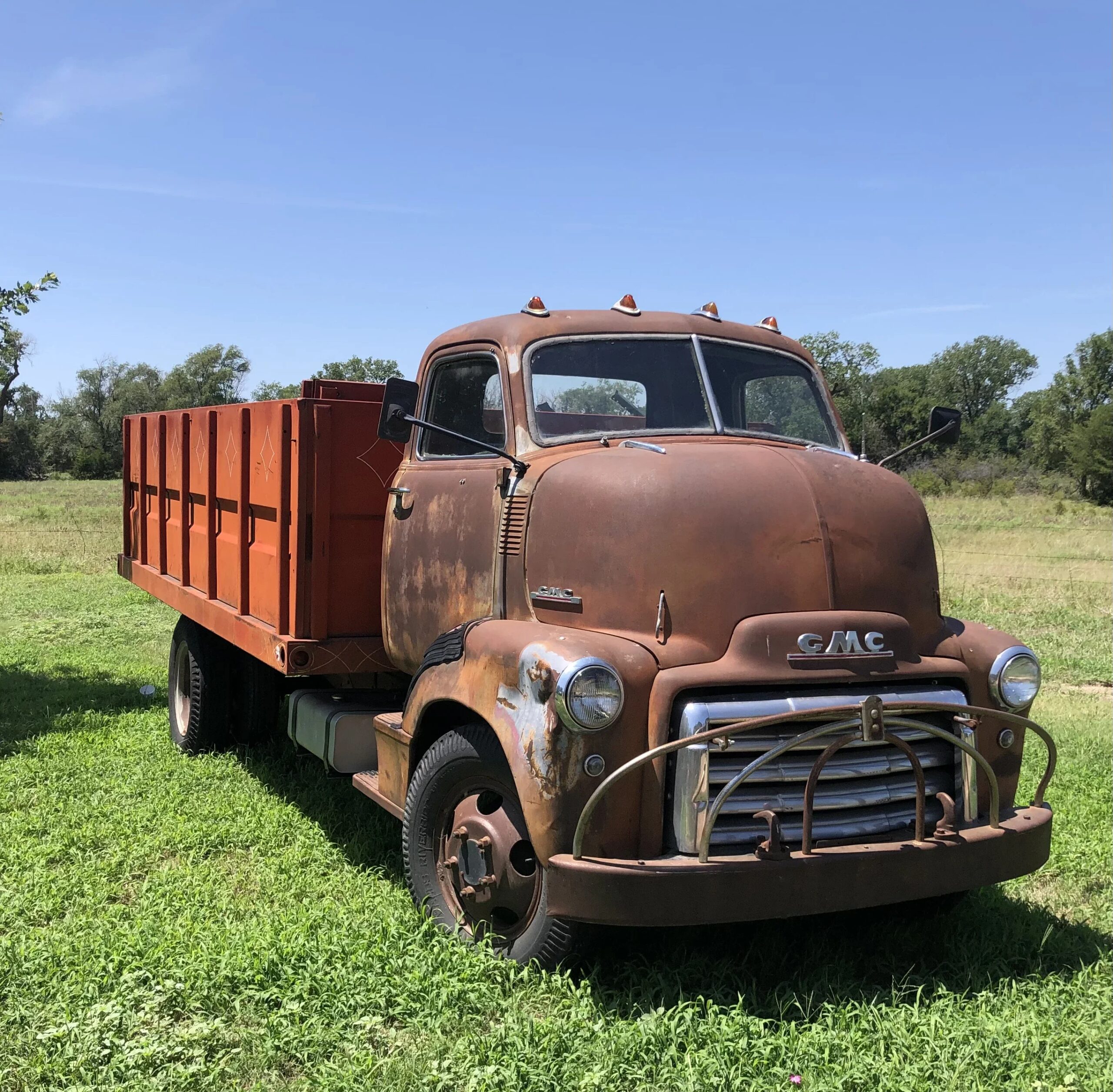 Gmc-Other-gmc-models-1949-Red-Red