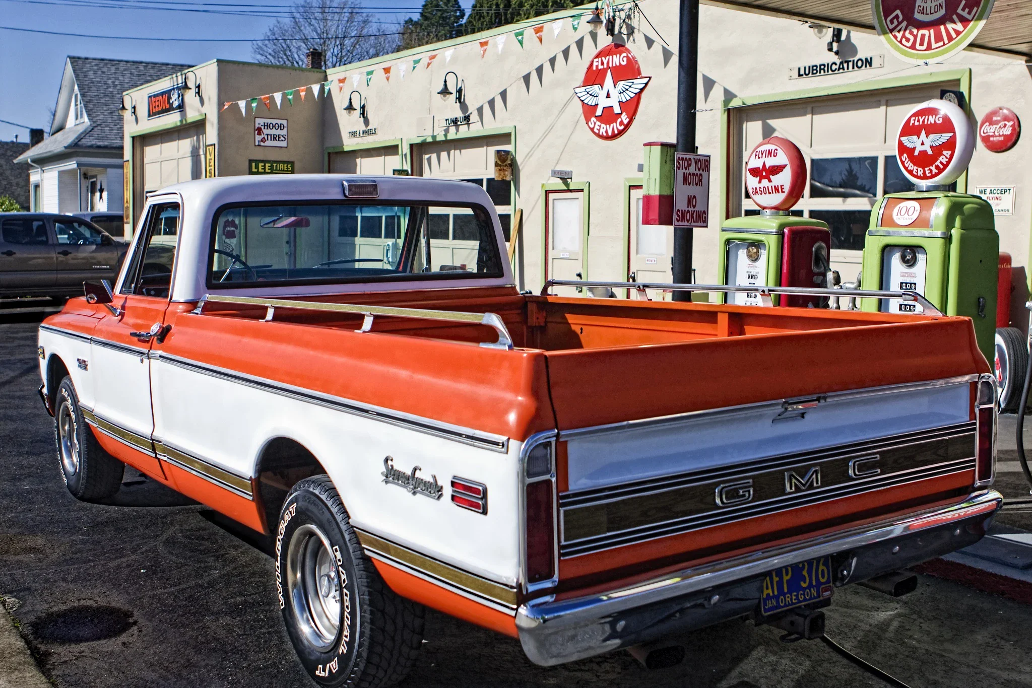 Gmc-Other-gmc-models-1972-Orange-Orange-8