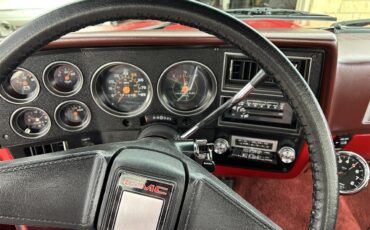 Gmc-Sierra-1500-1985-Red-Red-7