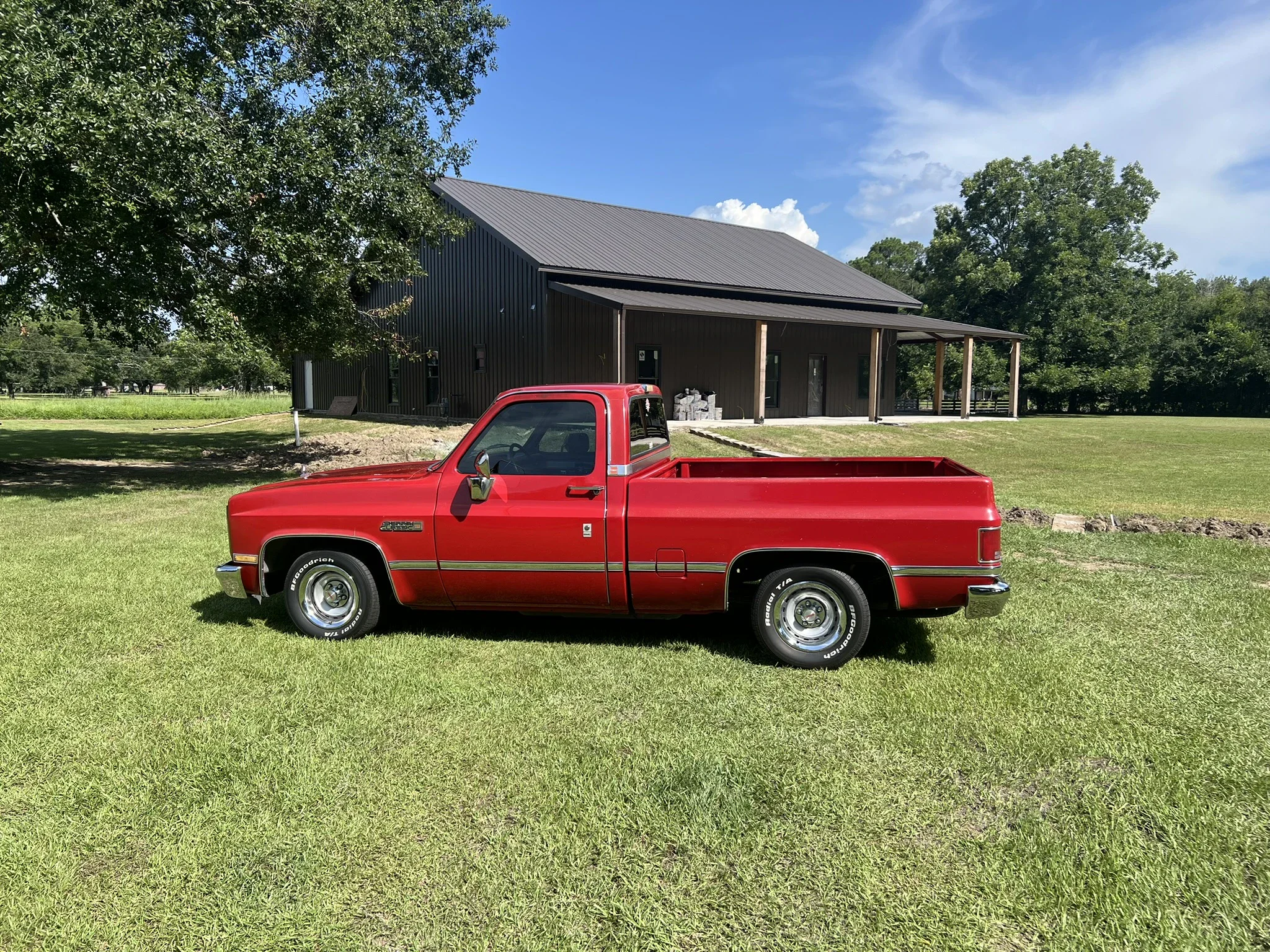 Gmc-Sierra-1500-2wd-regular-cab-1986-Red-Burgundy