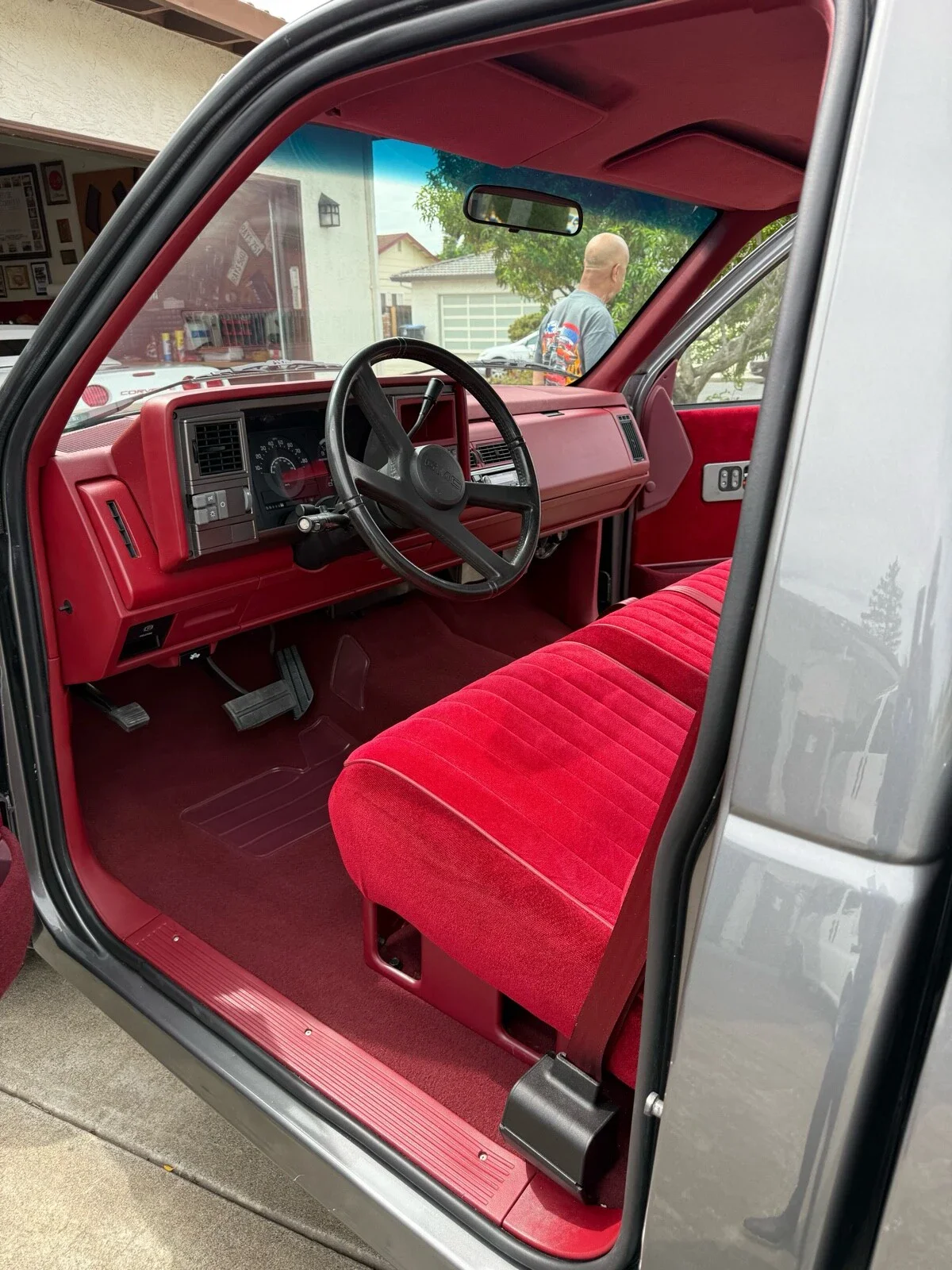 Gmc-Sierra-1500-2wd-regular-cab-1990-Gray-Red-23