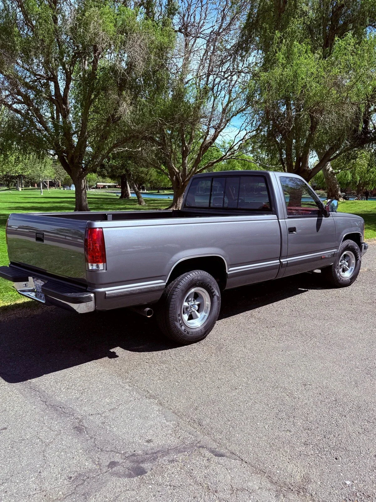 Gmc-Sierra-1500-2wd-regular-cab-1990-Gray-Red-9