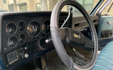 Gmc-Sierra-1500-4x4-regular-cab-1983-Blue-Blue-9