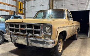 Gmc-Sierra-1977-Yellow-Custom-Leather-13