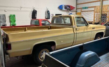 Gmc-Sierra-1977-Yellow-Custom-Leather-15