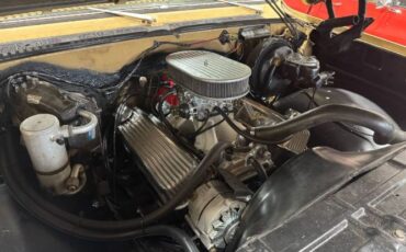 Gmc-Sierra-1977-Yellow-Custom-Leather-2