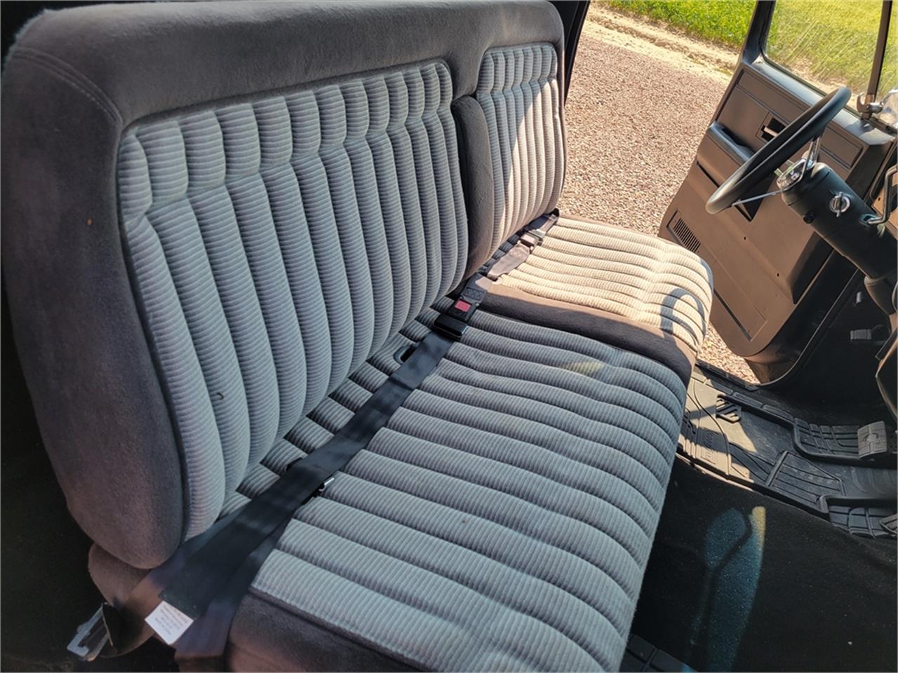 Gmc-Sierra-1987-Black-metallic-Gray-2