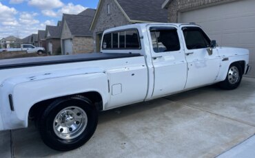 Gmc-Sierra-3500-2wd-crew-cab-1986-Off-White-Tan-2