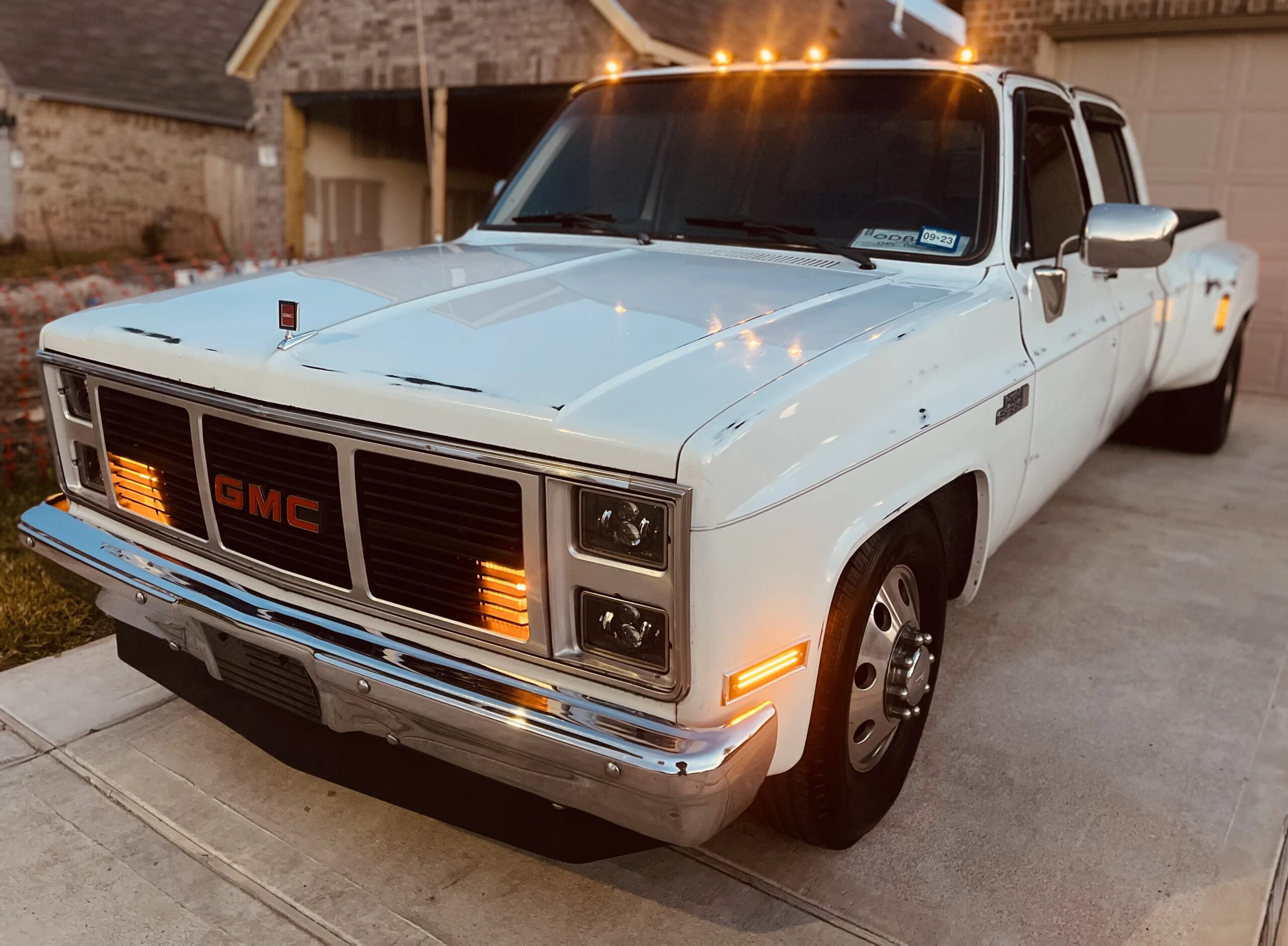 Gmc-Sierra-3500-2wd-crew-cab-1986-Off-White-Tan-21