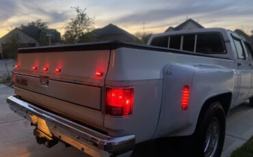 Gmc-Sierra-3500-2wd-crew-cab-1986-Off-White-Tan-24