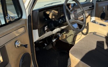 Gmc-Sierra-3500-2wd-crew-cab-1986-Off-White-Tan-29