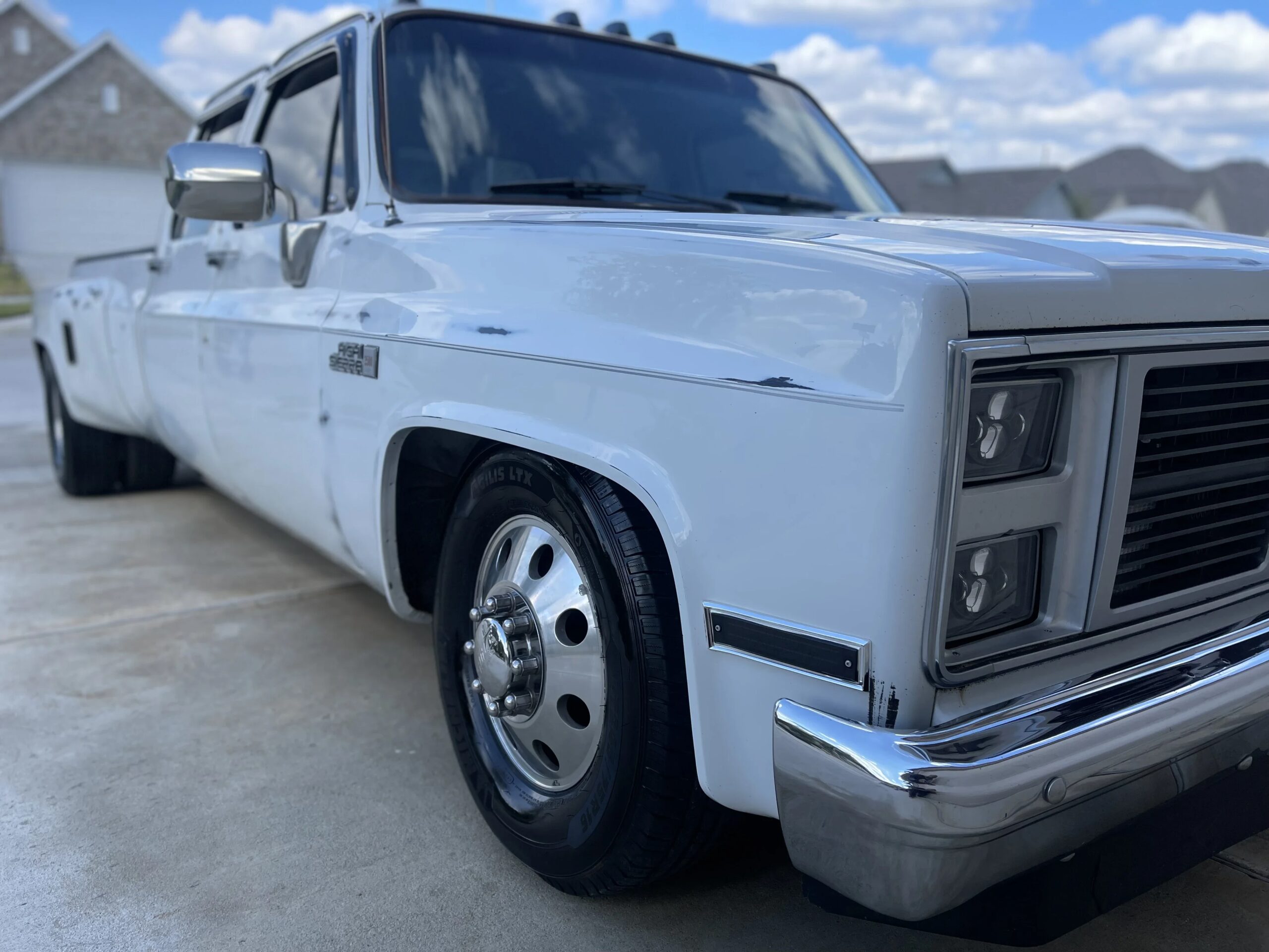 Gmc-Sierra-3500-2wd-crew-cab-1986-Off-White-Tan-3