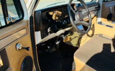 Gmc-Sierra-3500-2wd-crew-cab-1986-Off-White-Tan-34