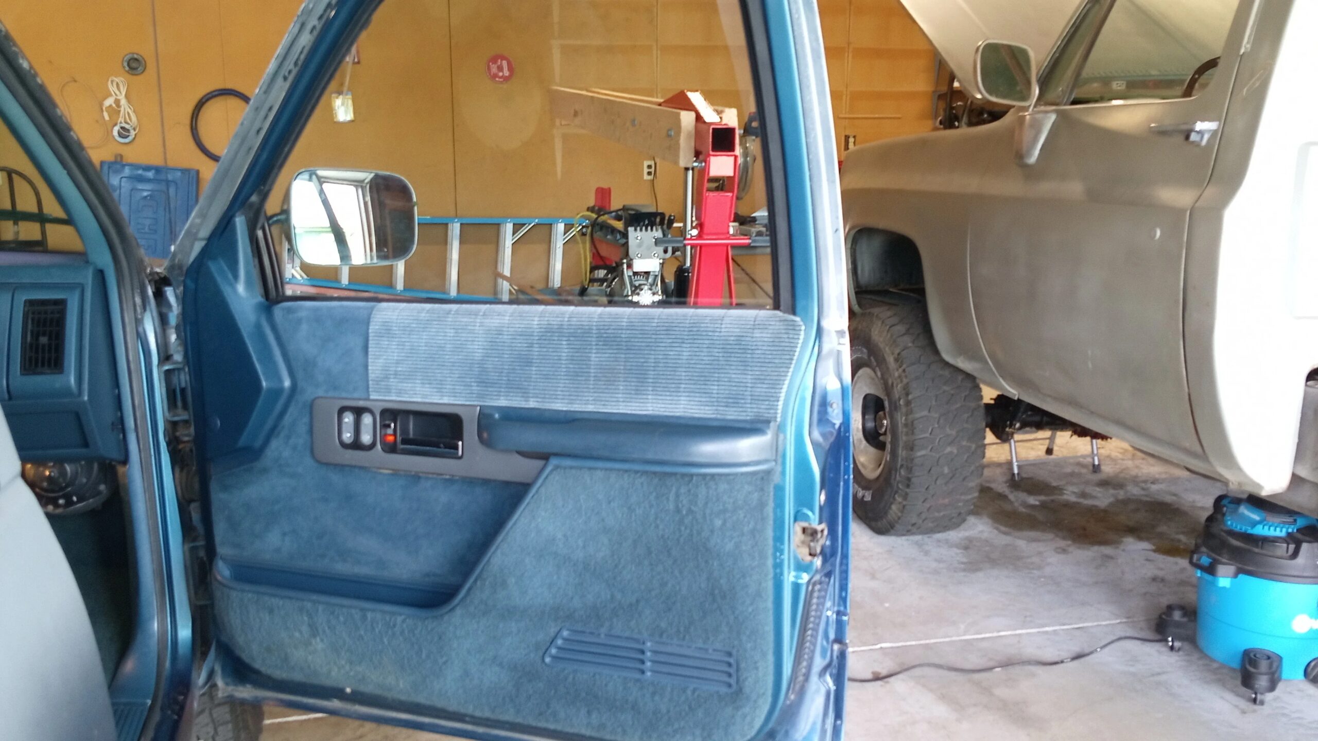Gmc-Sierra-3500-2wd-extended-cab-1990-Blue-Blue-27