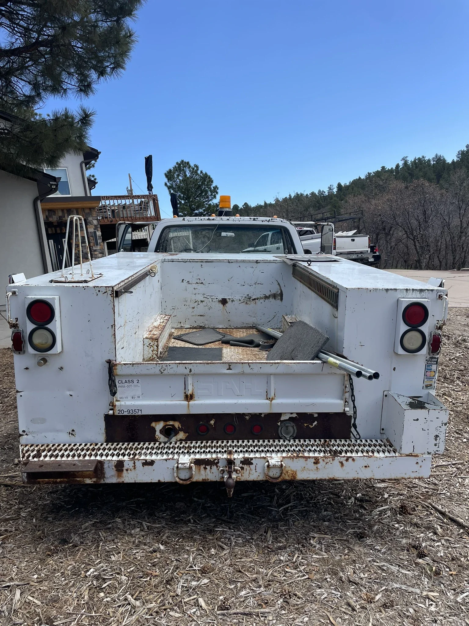 Gmc-Sierra-3500-2wd-regular-cab-1989-White-Tan-2