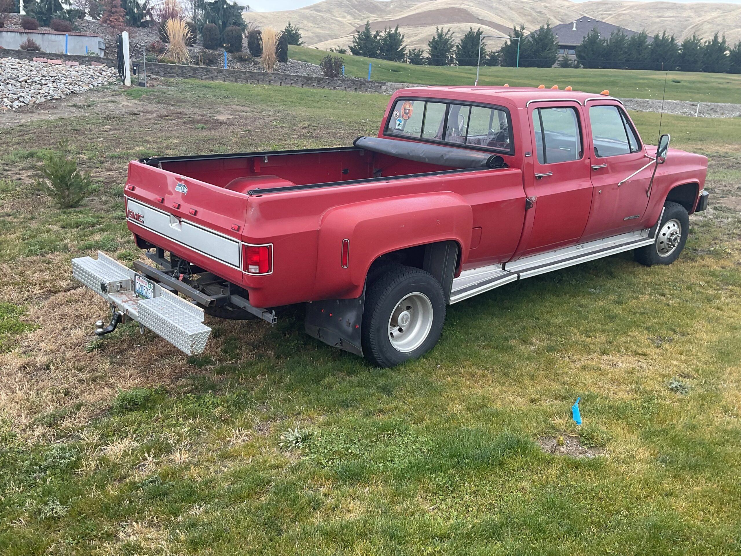 Gmc-Sierra-3500-4x4-crew-cab-1990-Red-Red-14