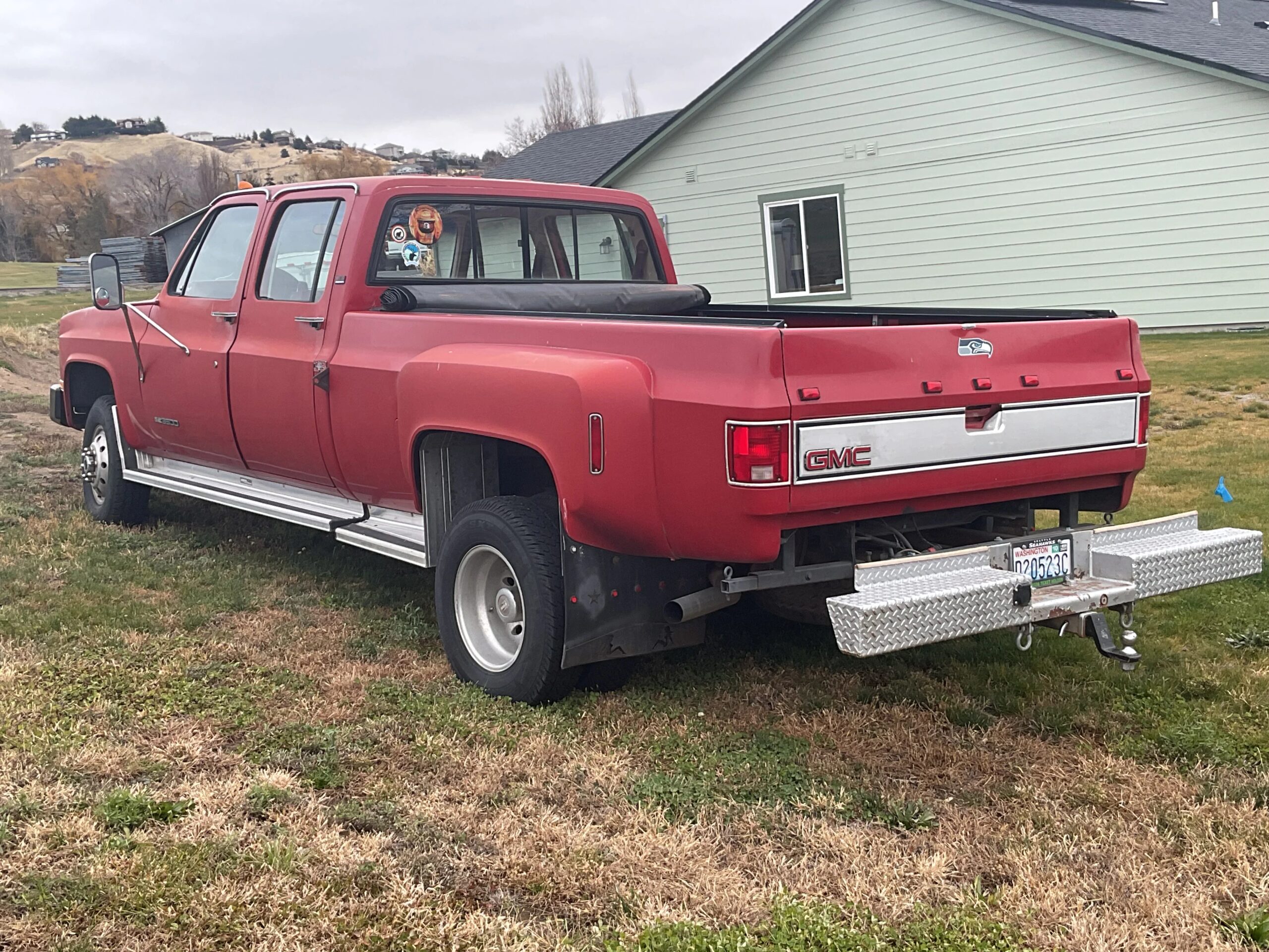 Gmc-Sierra-3500-4x4-crew-cab-1990-Red-Red-2