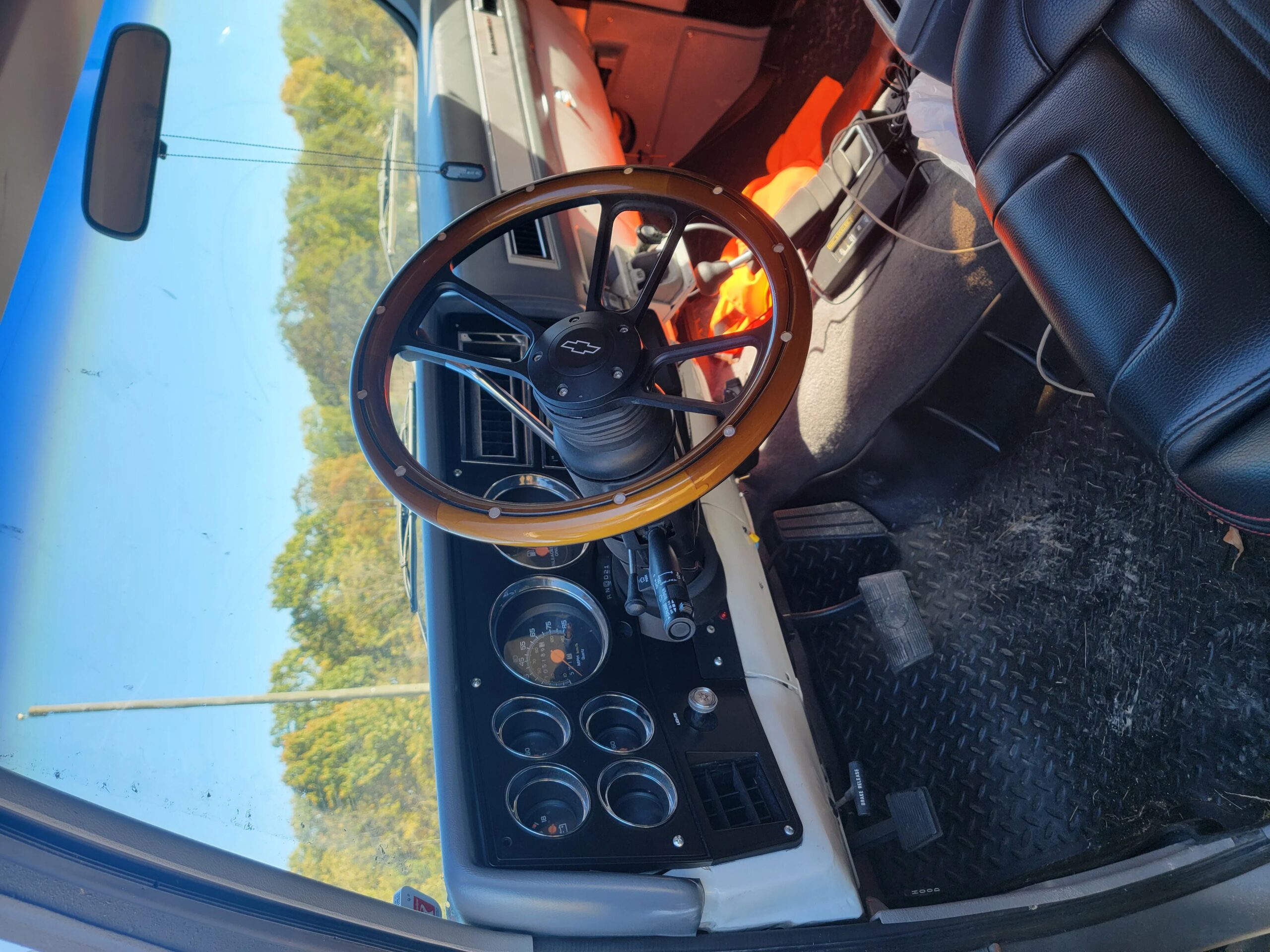 Gmc-Suburban-4wd-2500-1991-Gray-Gray-6