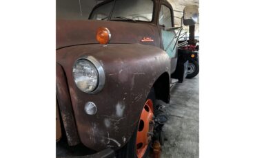 Gmc-Truck-1952-Brown-Beige-w-Black-Seats