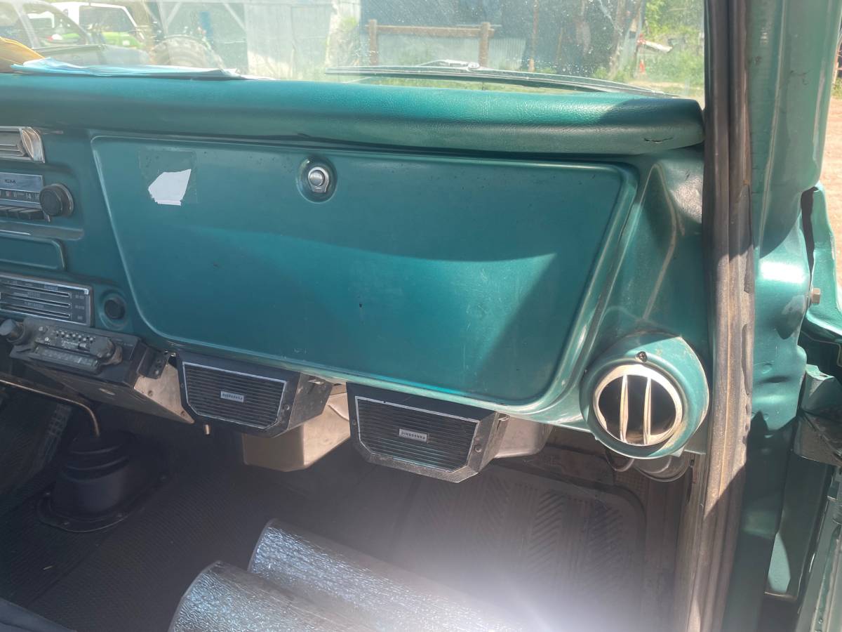 Gmc-c20-1972-green-12