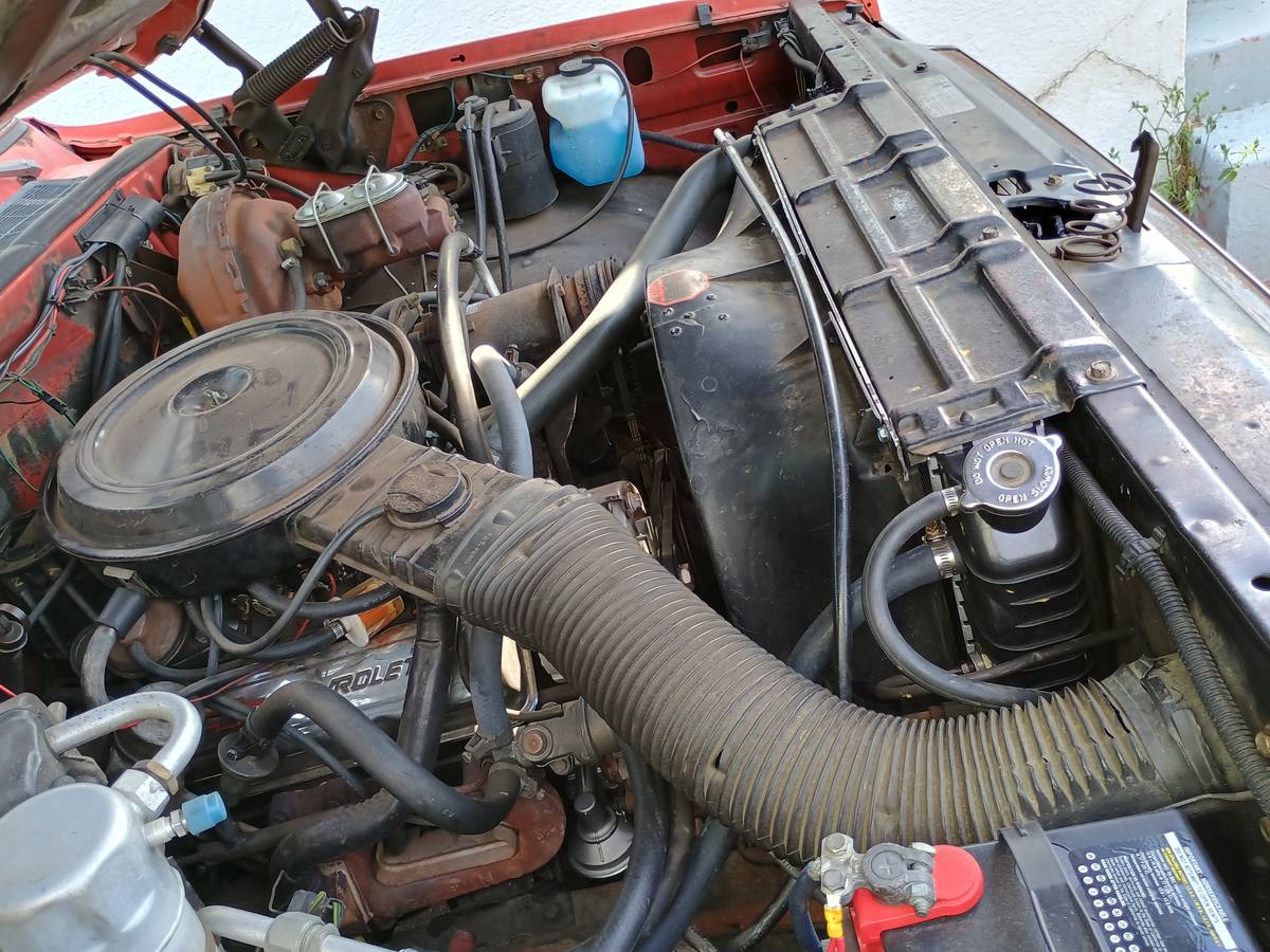 Gmc-c25-1978-red-15