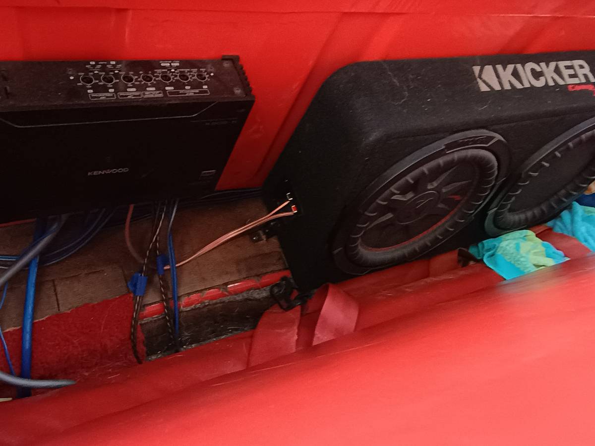 Gmc-c25-1978-red-17