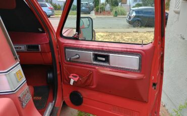 Gmc-c25-1978-red-3