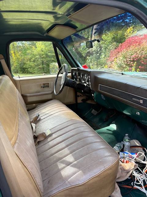 Gmc-c2500-sierra-1986-green-6