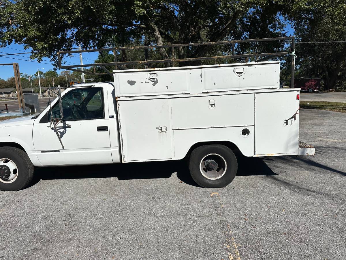 Gmc-c3500-1995-white-2