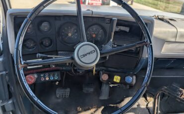 Gmc-c7000-diesel-1981-custom-13