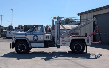Gmc-c7000-diesel-1981-custom-5