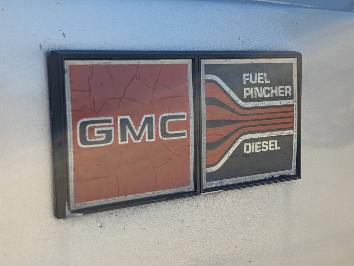Gmc-c7000-diesel-1981-custom-7