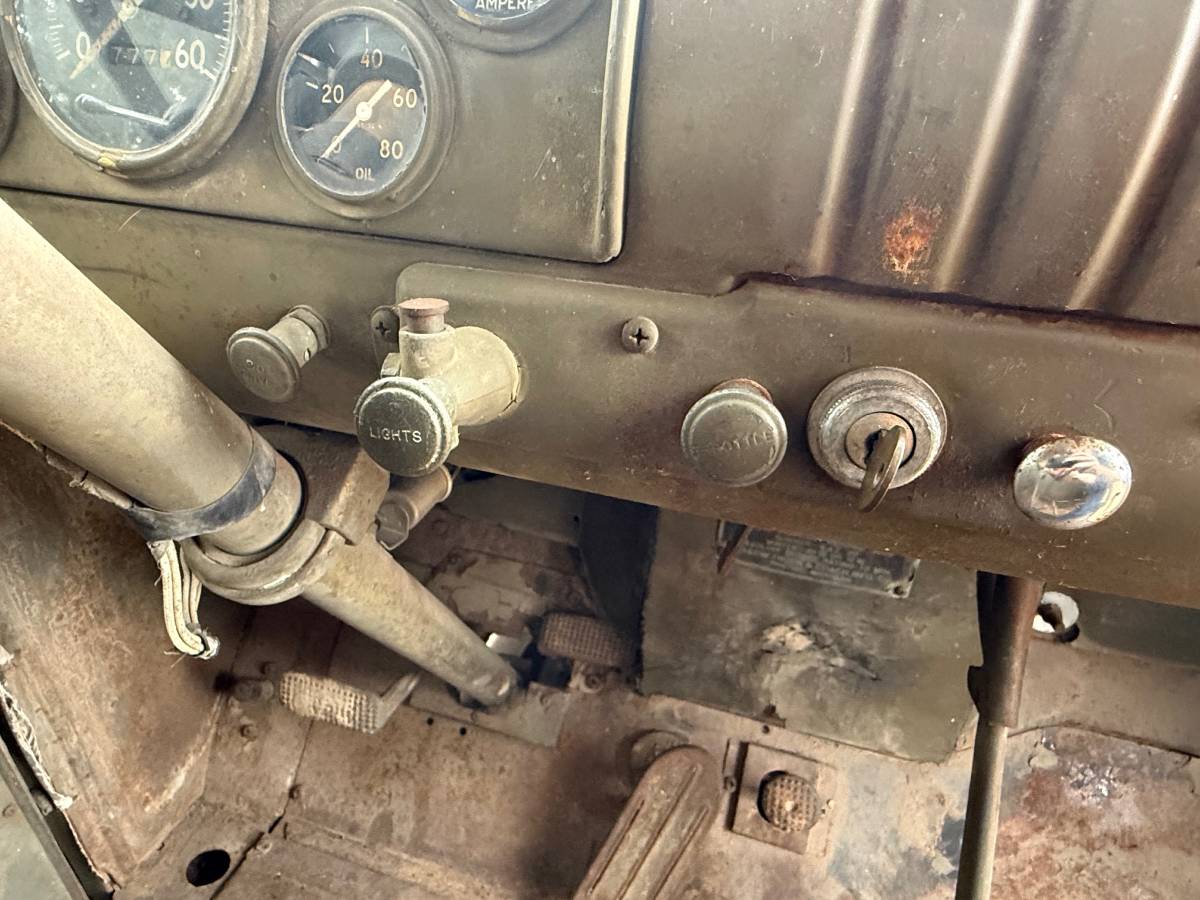 Gmc-cckw-1942-23