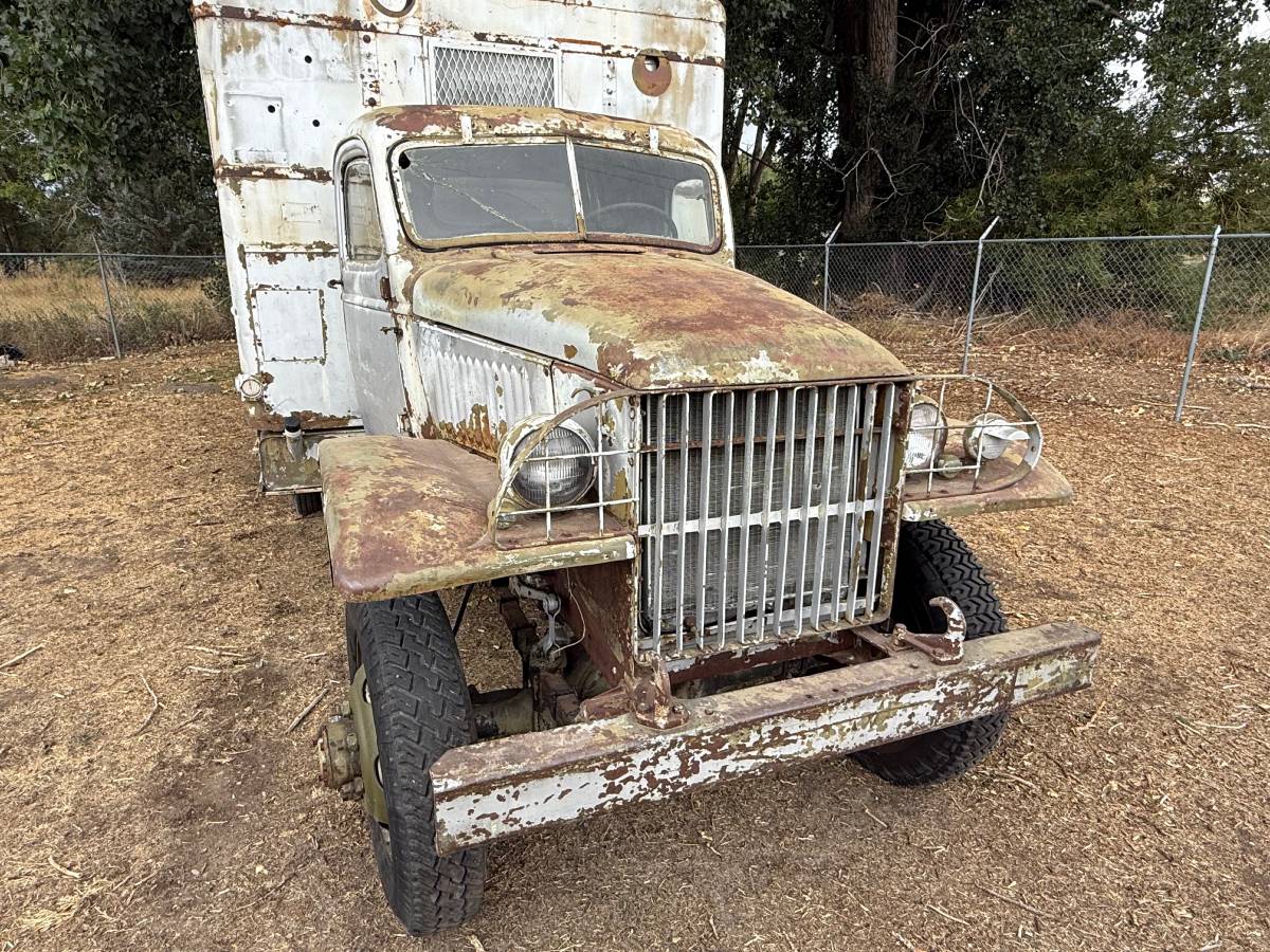 Gmc-cckw-1942-3