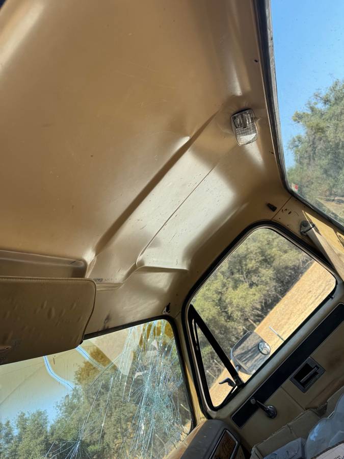 Gmc-chevy-1977-12
