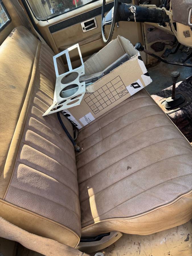 Gmc-chevy-1977-14