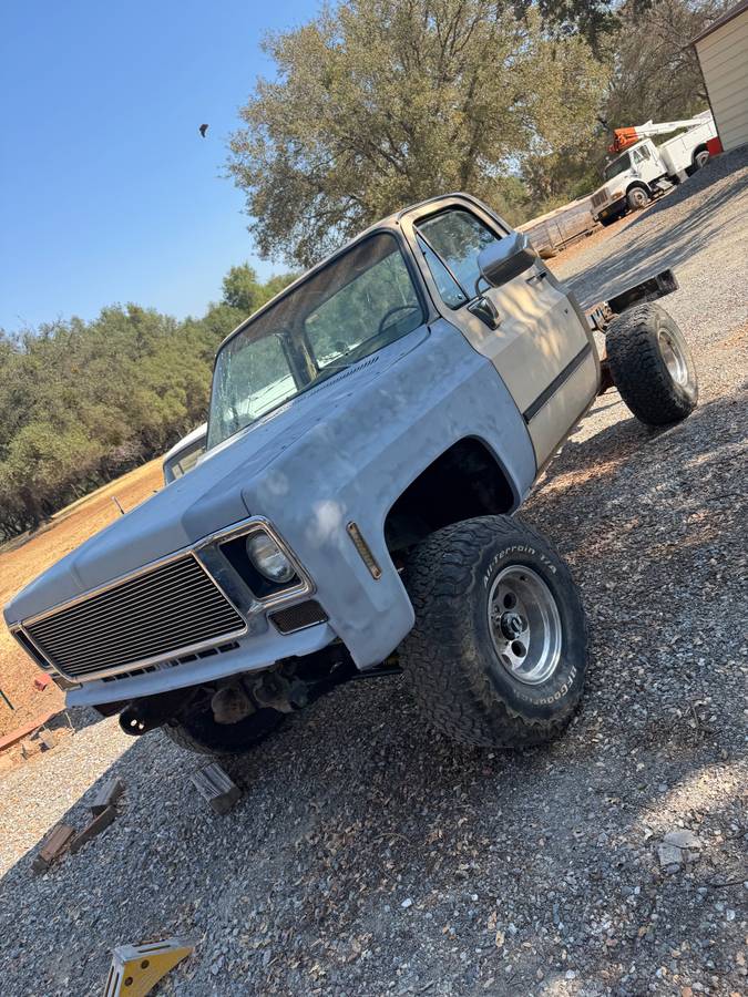 Gmc-chevy-1977-19