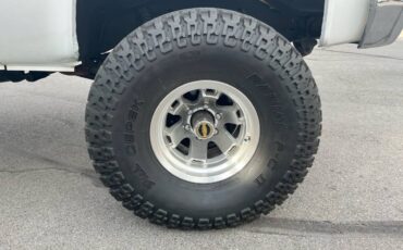 Gmc-ck-1500-4x4-1982-white-2
