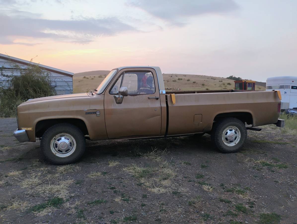Gmc-ck-pickup-34-ton-diesel-1984-yellow-1