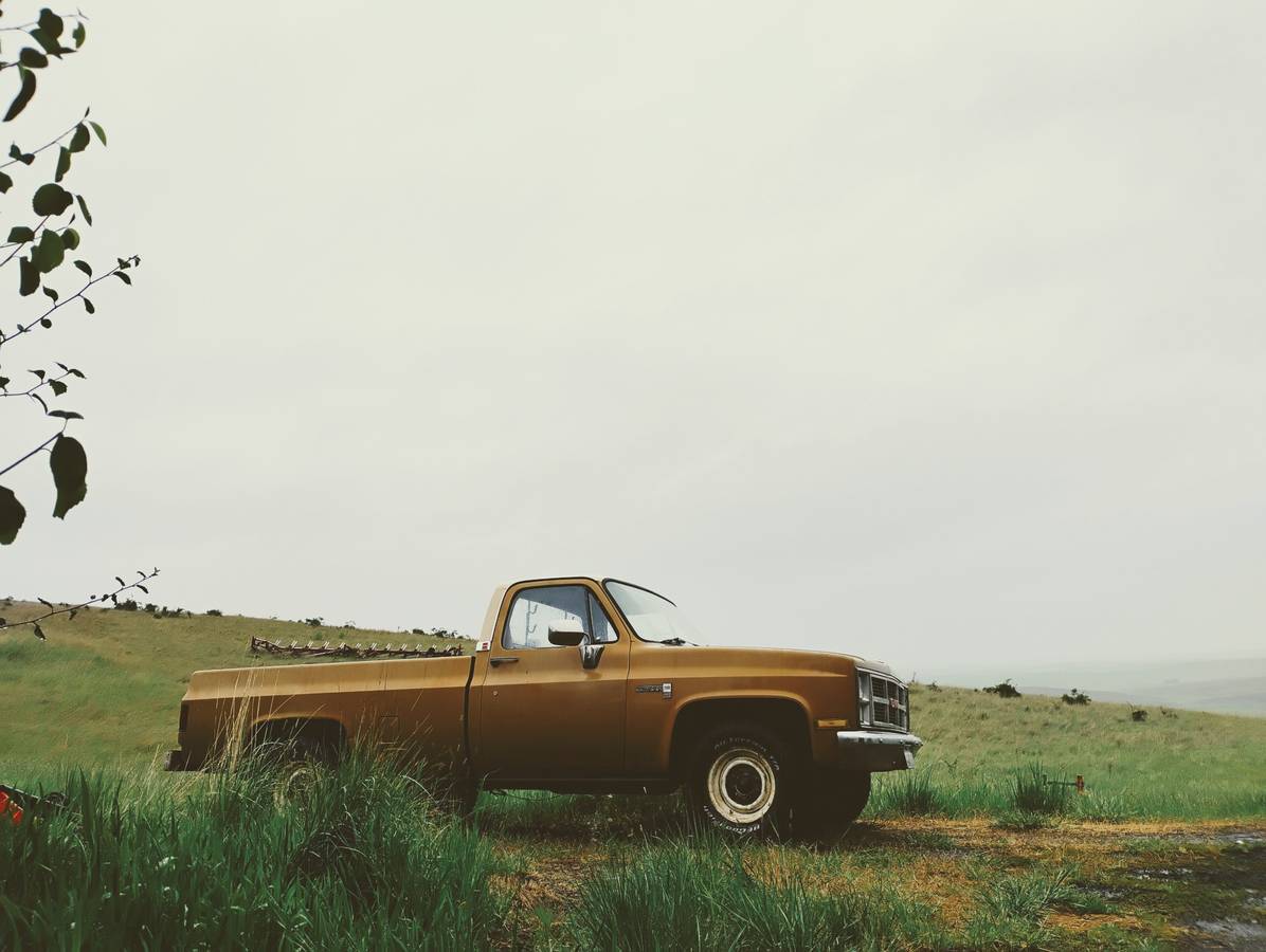 Gmc-ck-pickup-34-ton-diesel-1984-yellow-13