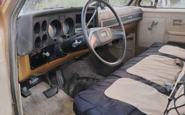 Gmc-ck-pickup-34-ton-diesel-1984-yellow-2